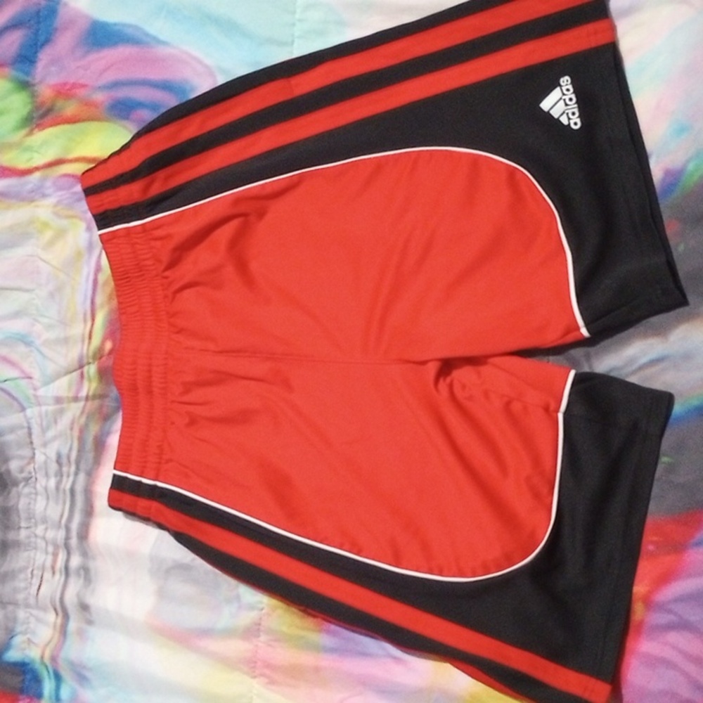 Red & black Adidas active shorts, boys XL